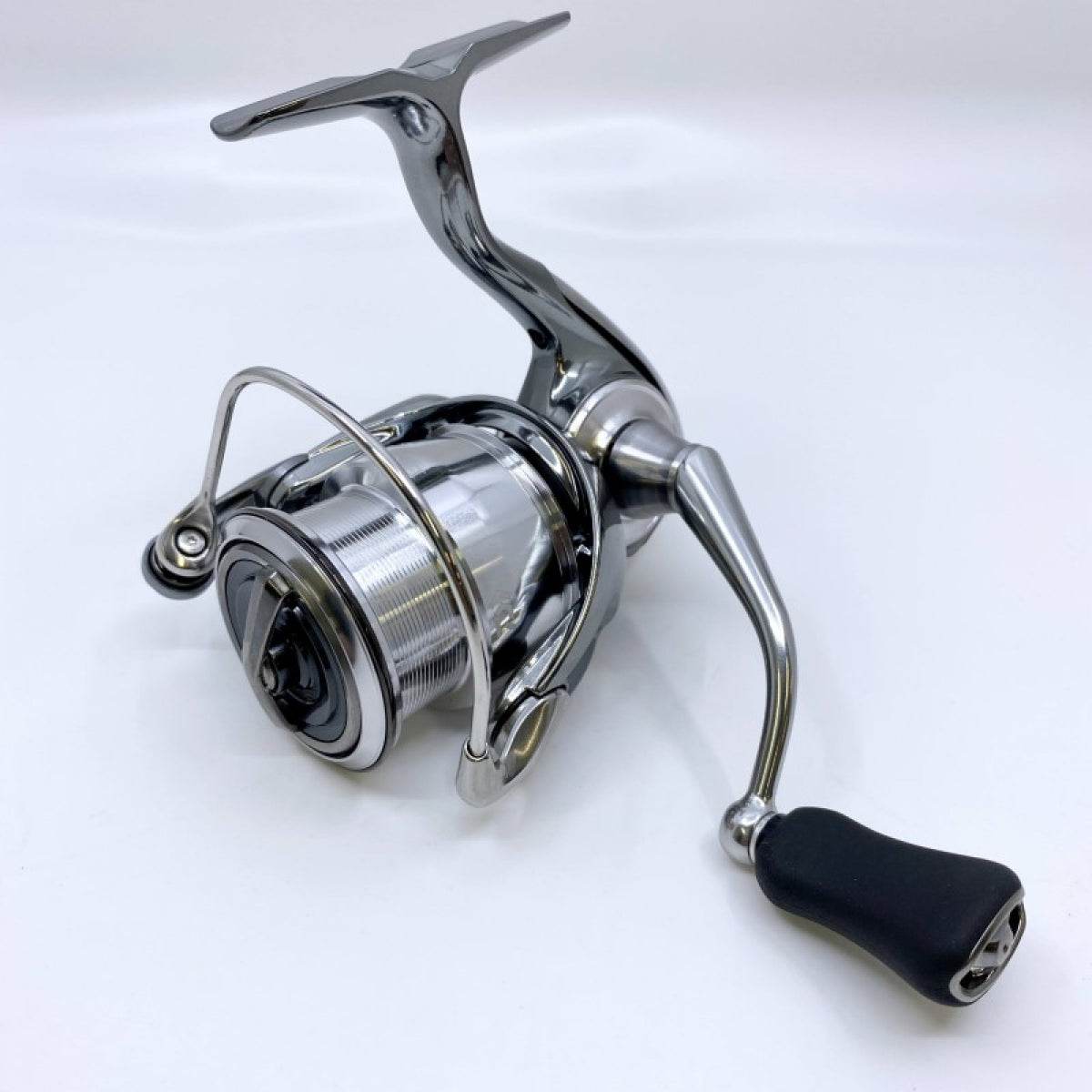 DAIWA 22 EXIST LT 2500S-XH - Britannic Trade