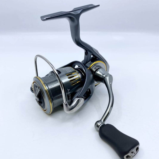 DAIWA 23 AIRITY LT2000S-H - Britannic Trade