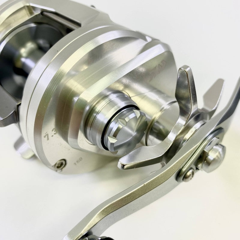 DAIWA 26 RYOGA 150H RIGHT fishing reel — photo 3