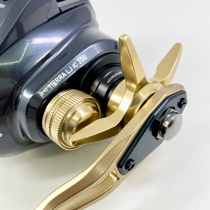 DAIWA 23 TIERRA LJ IC 200H RIGHT fishing reel — photo 3
