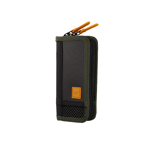 DAIWA MESH WALLET (A) M : 4×9×18cm KHAKI