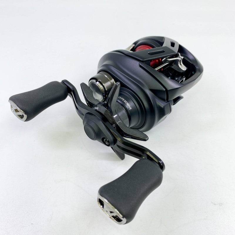 DAIWA 25 ALPHAS BF TW 8.5R - Britannic Trade