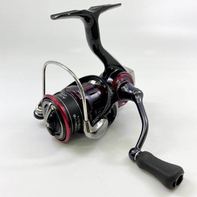 DAIWA 23 Gekka Bijin LT 2000S - Britannic Trade