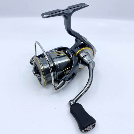 DAIWA 23 AIRITY PCLT2500-H - Britannic Trade