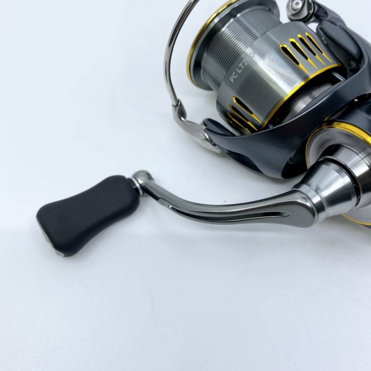 DAIWA 23 AIRITY PCLT2500-H - Britannic Trade