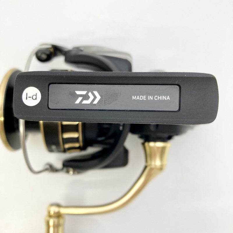DAIWA 23 BG SW 4000D-CXH - Britannic Trade