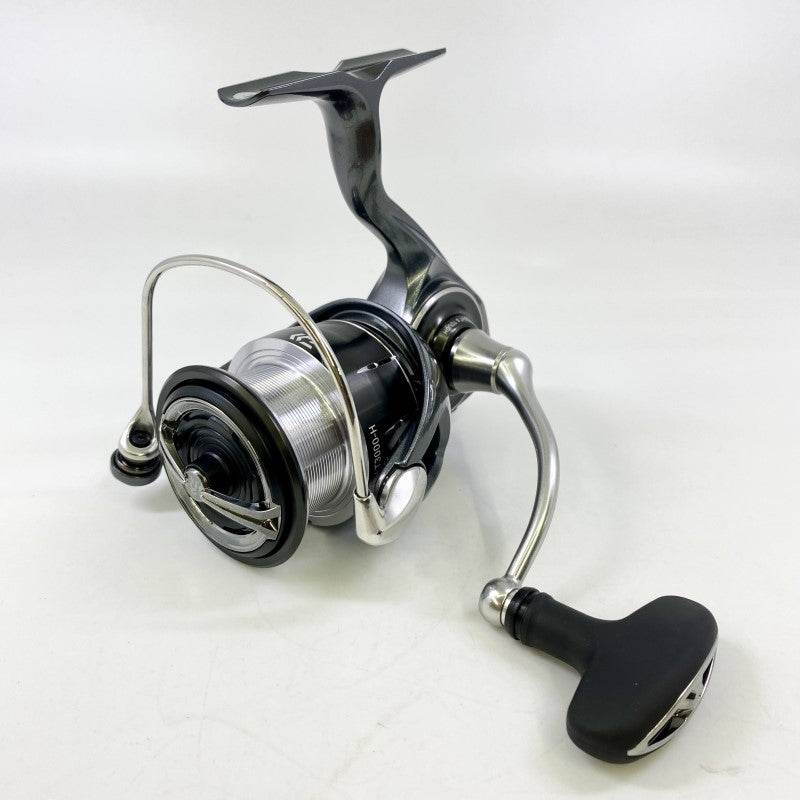 DAIWA 24 LUVIAS LT3000-H - Britannic Trade