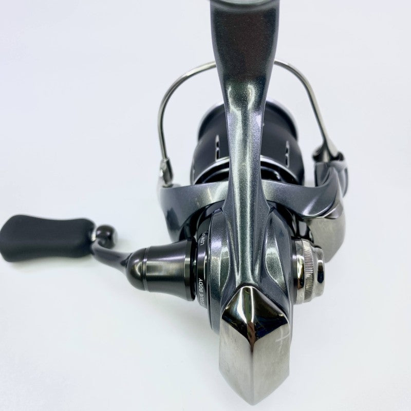 DAIWA LUVIAS ST SF 24 LUVIAS ST LT 2000S-P fishing reel — photo 3