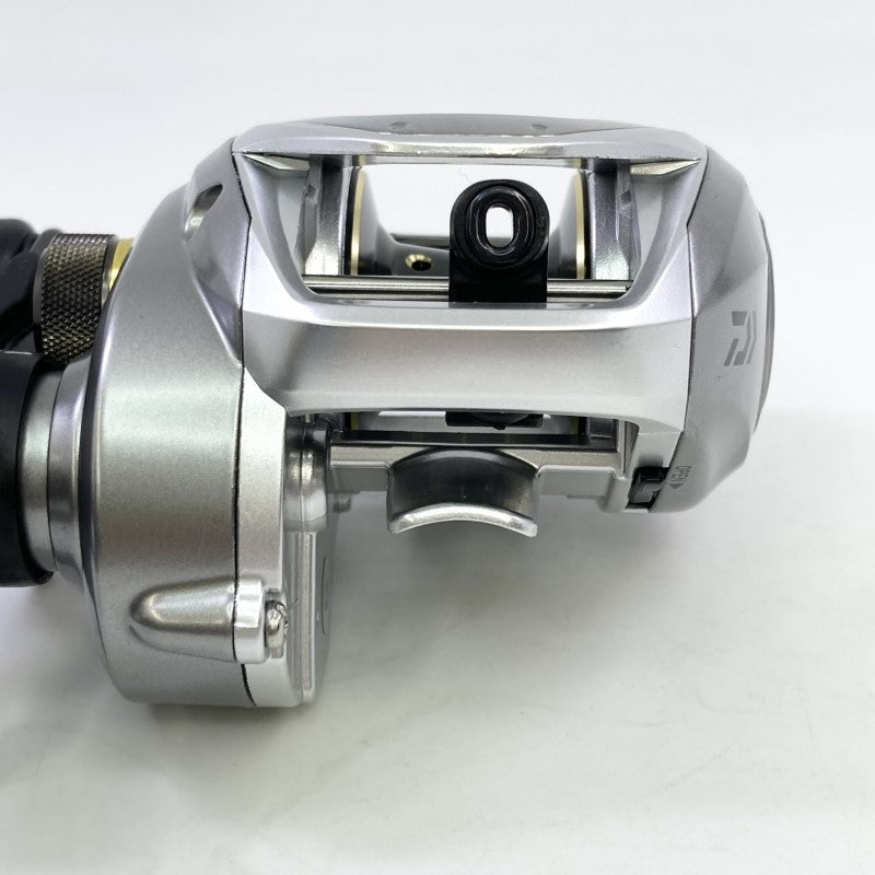 DAIWA 24 BASS X 100H RIGHT