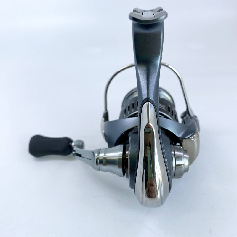 DAIWA 24 AIRITY ST SF 2000SS-P fishing reel — photo 3