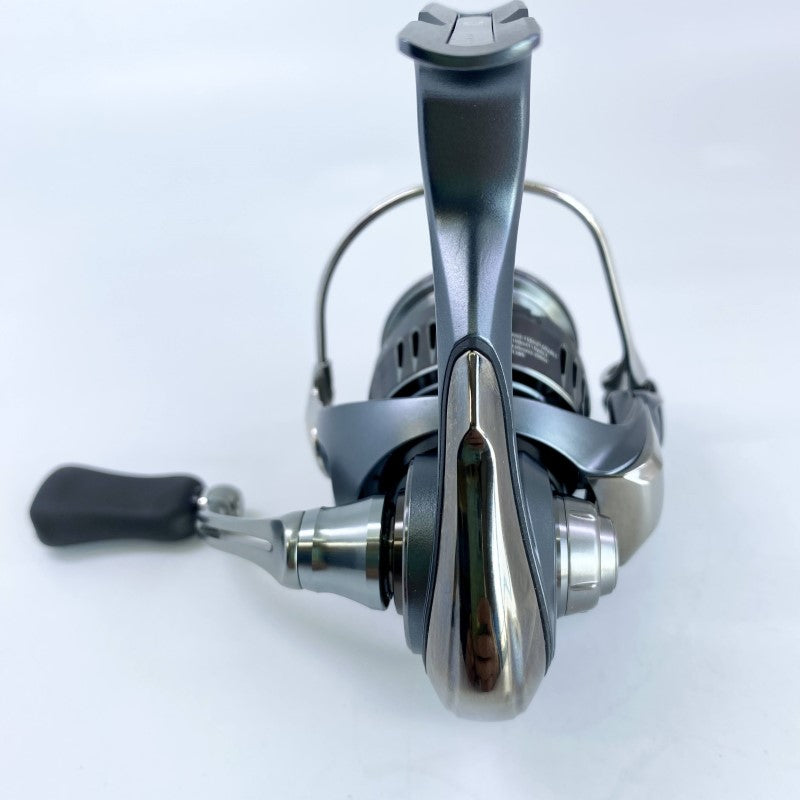 DAIWA 24 AIRITY ST SF 2500SS-H-QD fishing reel — photo 3