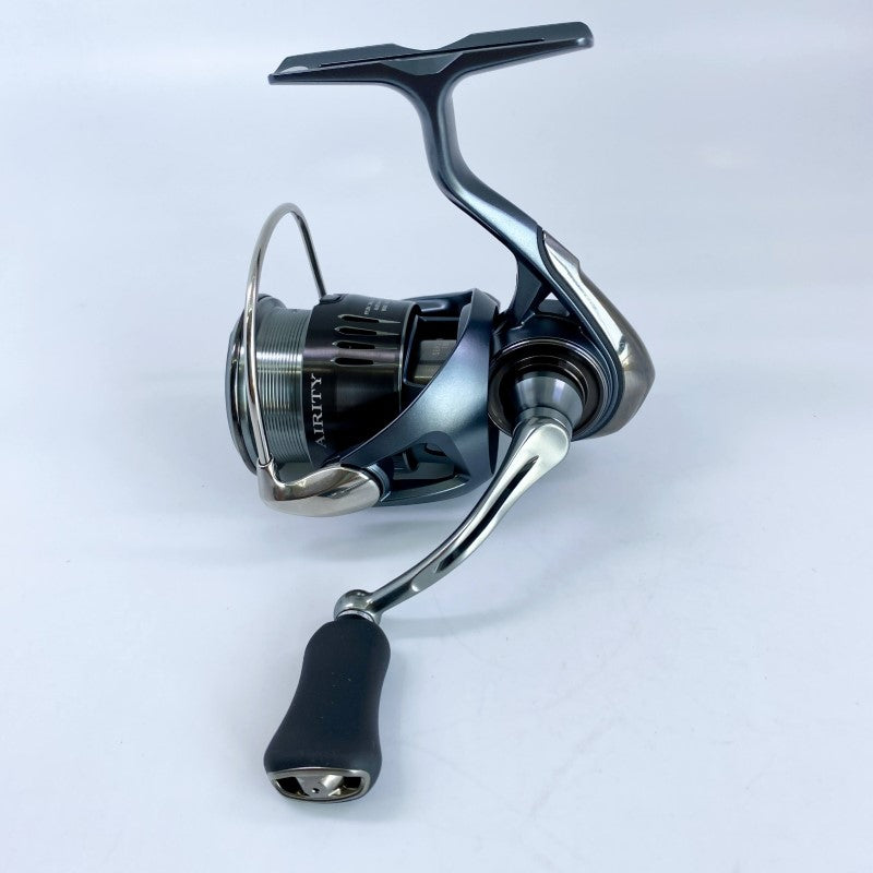DAIWA 24 AIRITY ST SF 2500SS-H-QD fishing reel
