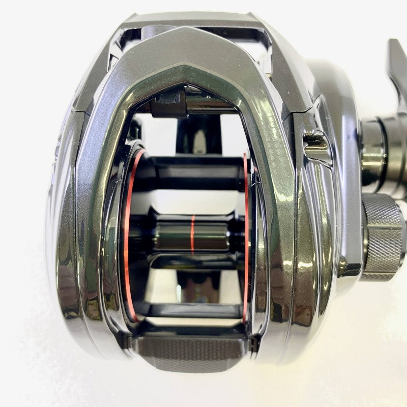 DAIWA 25 LIGHT GAME RX 400H RIGHT