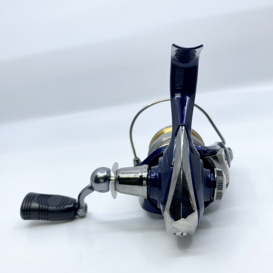 DAIWA CREST 20 CREST LT 2000S fishing reel — photo 3