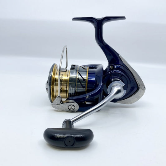 DAIWA CREST 20 CREST LT 4000-CXH
