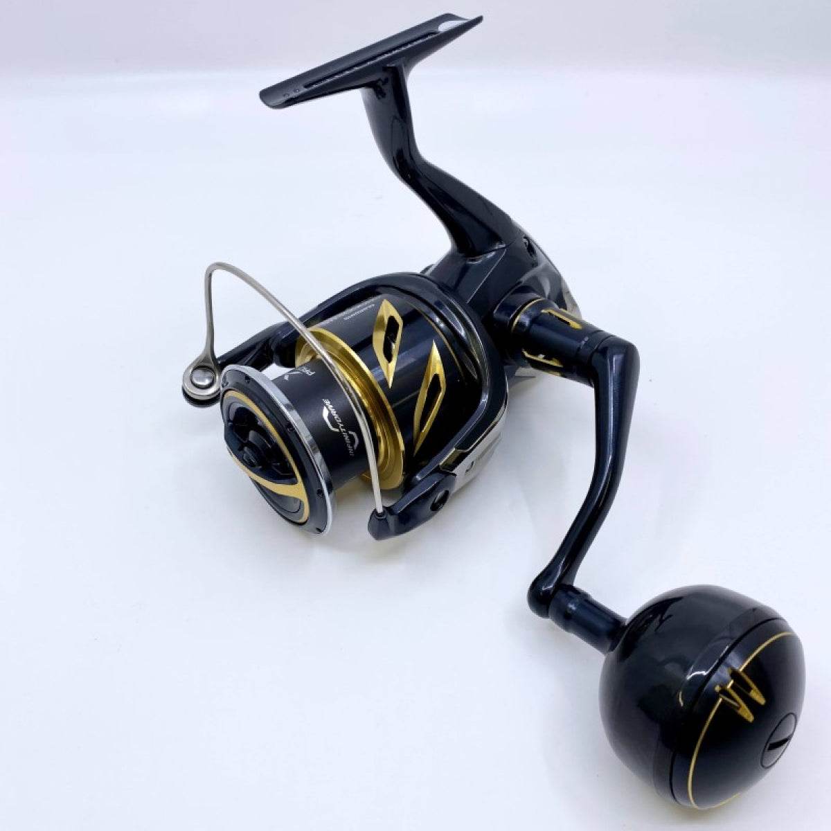 SHIMANO 20 STELLA SW 4000HG - Britannic Trade