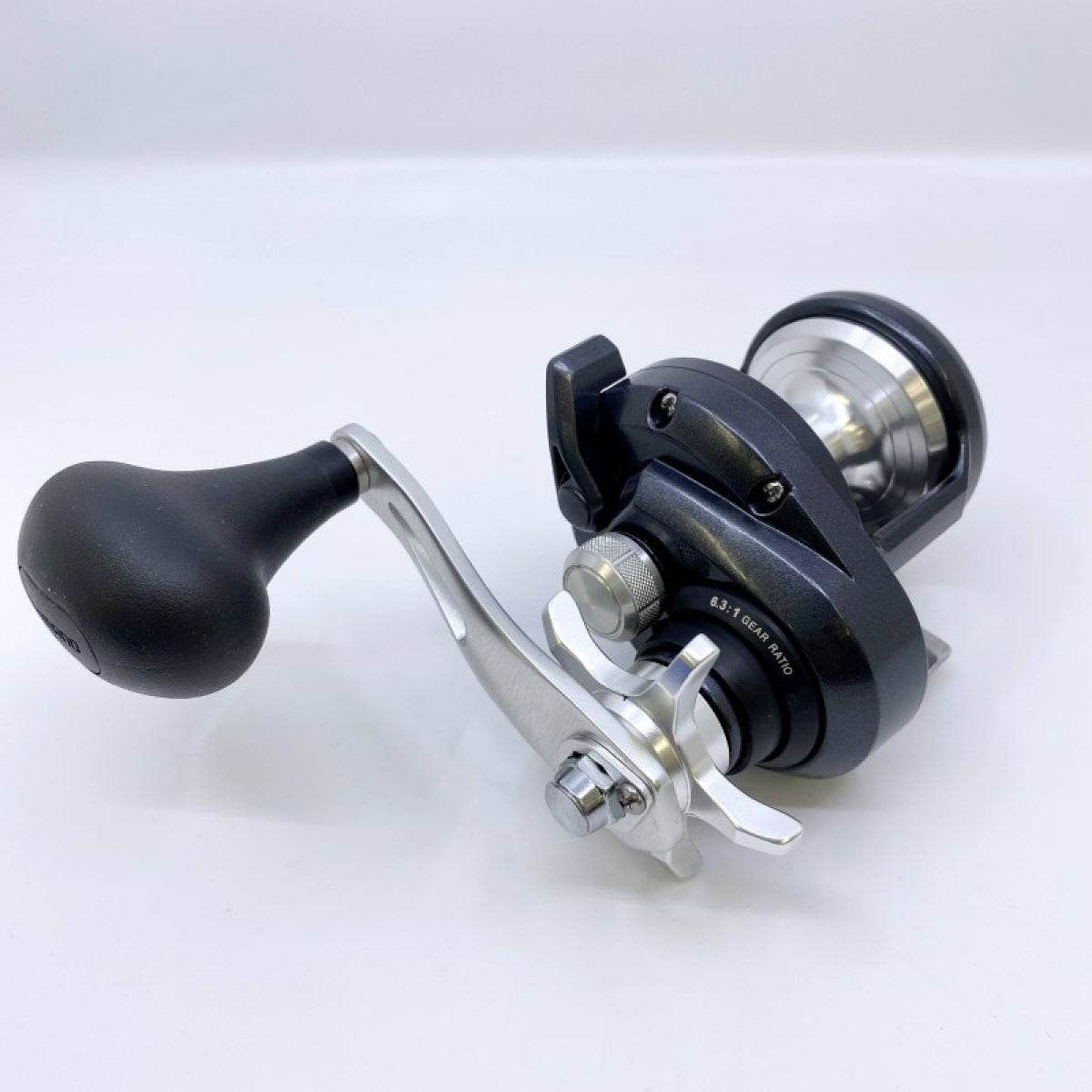 SHIMANO 20 TORIUM 1500HG - Britannic Trade