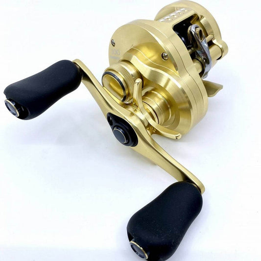 SHIMANO 21 CALCUTTA CONQUEST 100 - Britannic Trade