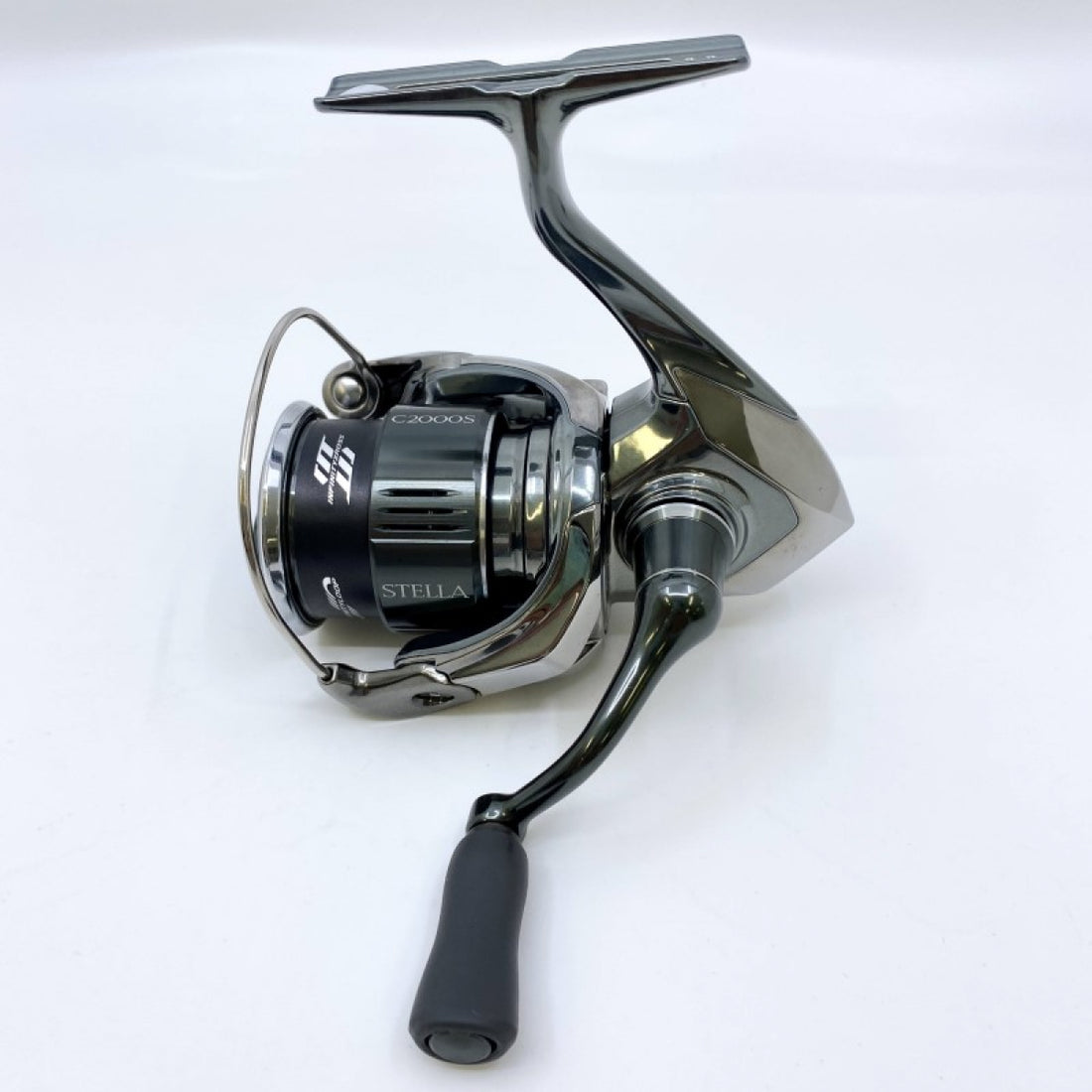 SHIMANO 22 STELLA C2000S fishing reel