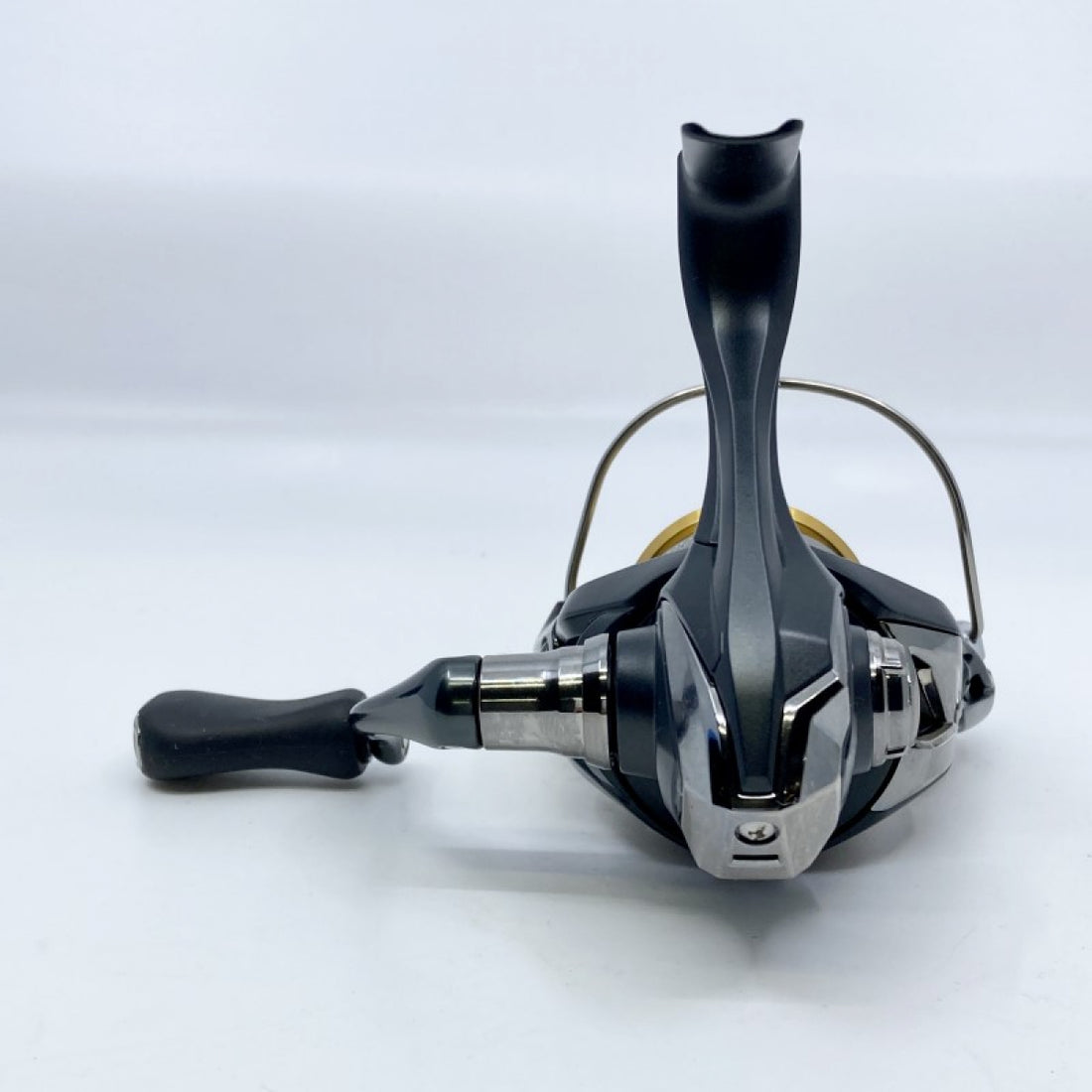 SHIMANO 22 SAHARA C2000SHG fishing reel — photo 3