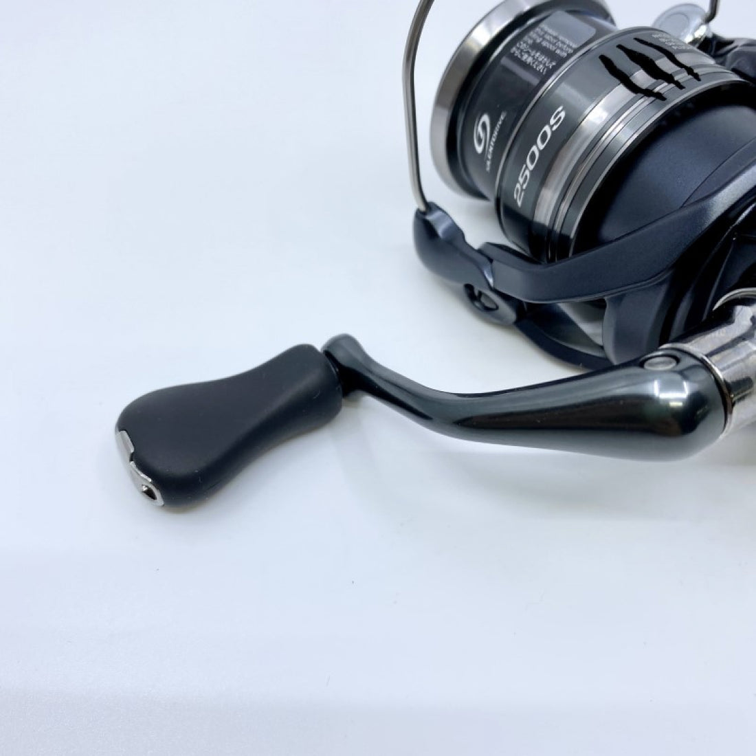 SHIMANO MIRAVEL 22 MIRAVEL 2500S