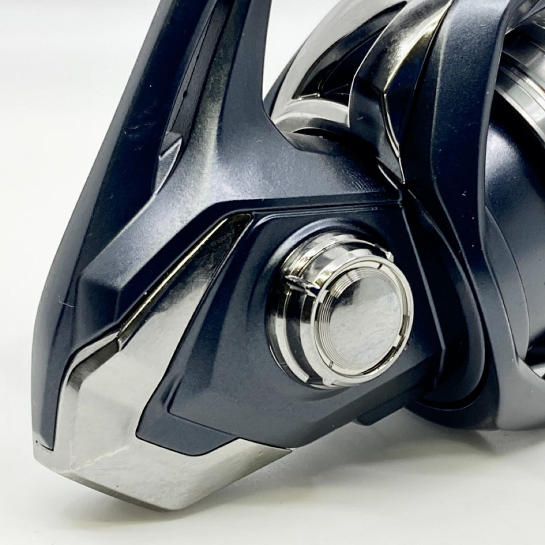 SHIMANO MIRAVEL 22 MIRAVEL C3000HG fishing reel — photo 2