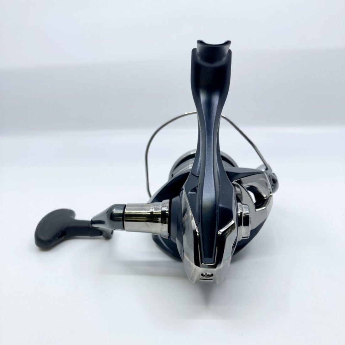 SHIMANO MIRAVEL 22 MIRAVEL 4000 fishing reel — photo 3