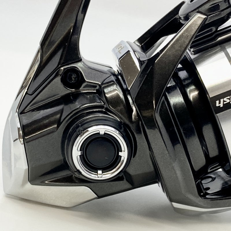 SHIMANO 23 VANQUISH C2500S fishing reel — photo 2