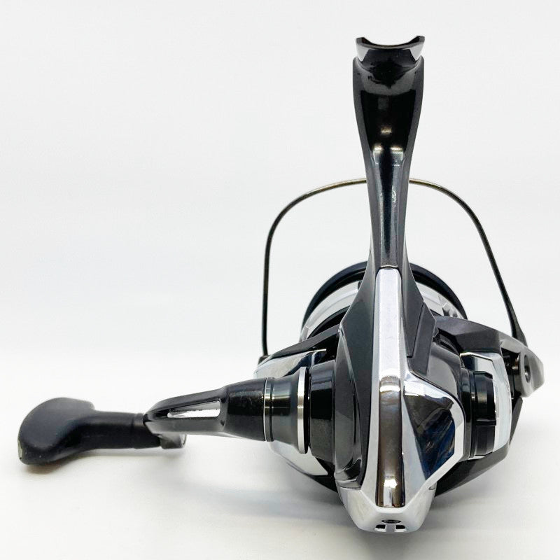 SHIMANO 23 VANQUISH 4000XG fishing reel — photo 3