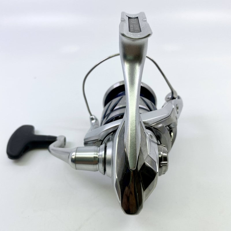 SHIMANO STRADIC 23 STRADIC C3000HG fishing reel — photo 3