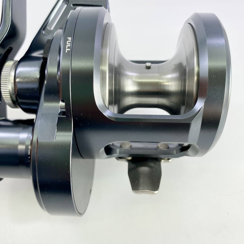 SHIMANO 24 OCEA JIGGER LD 2500HG RIGHT