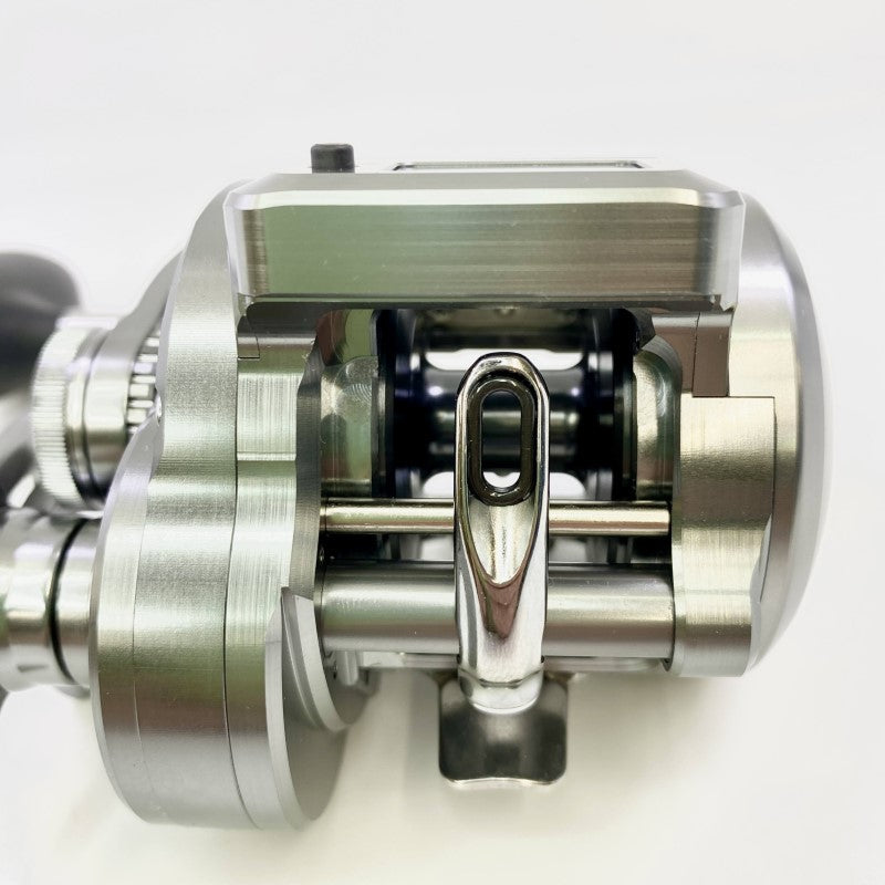 SHIMANO 24 OCEA CONQUEST CT 300PG RIGHT