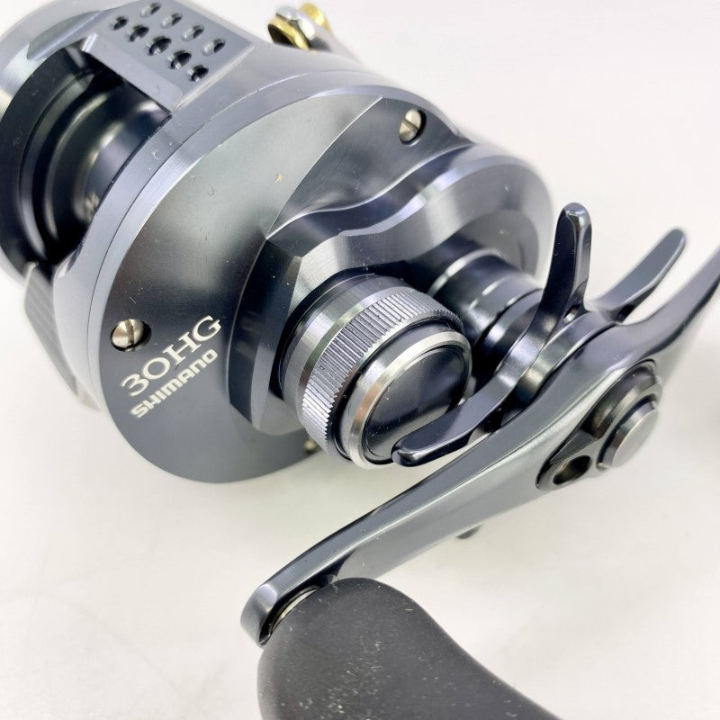 SHIMANO CALCUTTA CONQUEST Shallow Edition 24 CALCUTTA CONQUEST SE 30HG RIGHT fishing reel — photo 3