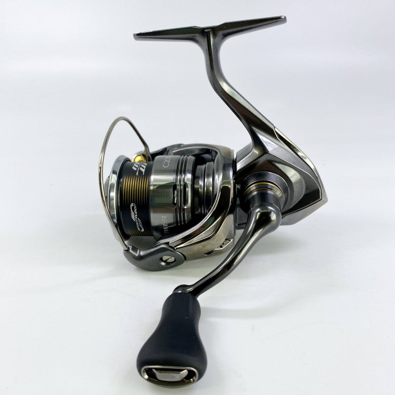 SHIMANO 24 TWINPOWER C2000S fishing reel