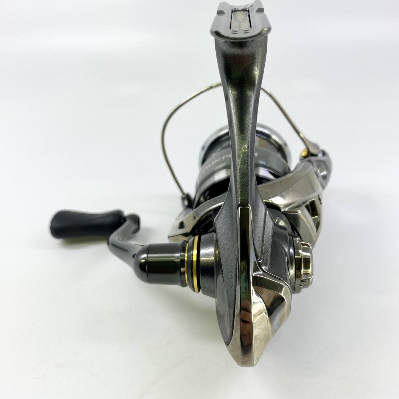SHIMANO 24 TWINPOWER 2500SHG fishing reel — photo 3