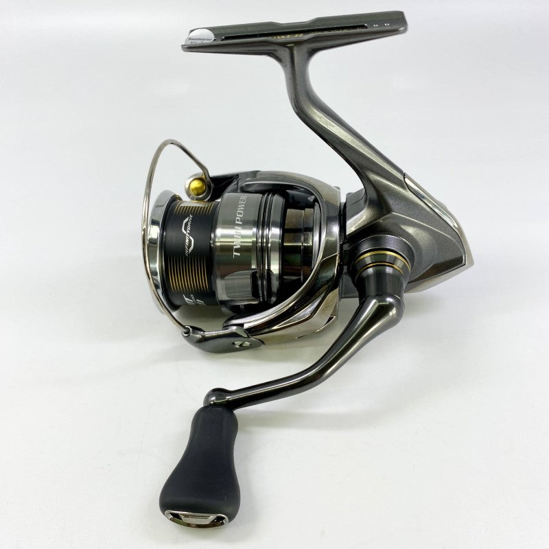 SHIMANO 24 TWINPOWER 2500SHG fishing reel