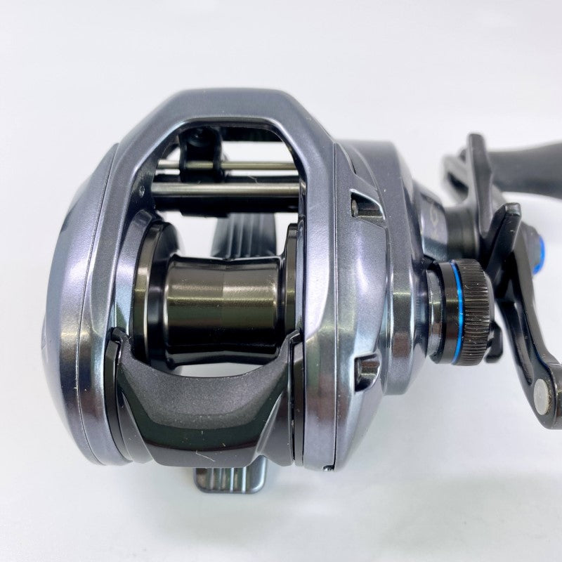 SHIMANO 24 SLX 70 RIGHT fishing reel