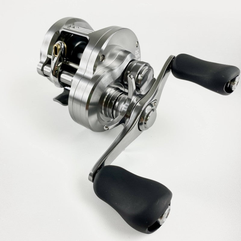 SHIMANO 26 CALCUTTA CONQUEST DC 201PG LEFT