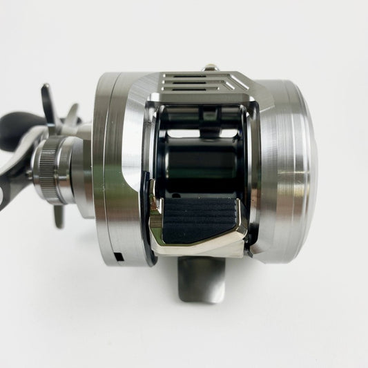 SHIMANO 26 CALCUTTA CONQUEST DC 201PG LEFT