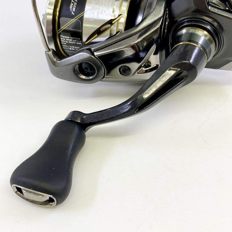 SHIMANO 25 SOARE XR C2500SHG