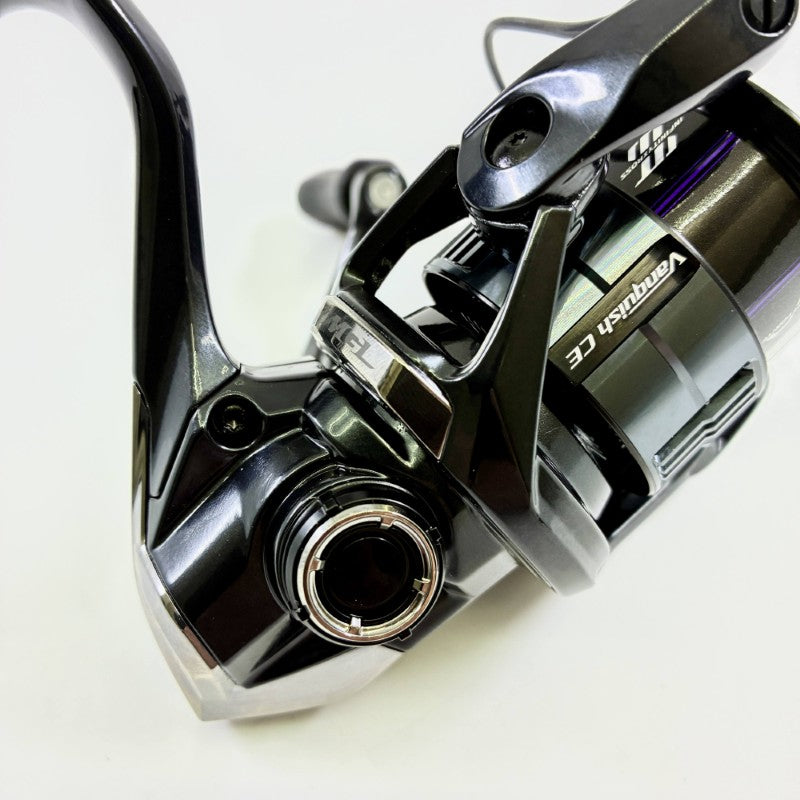 SHIMANO 26 VANQUISH CE C2000SHG fishing reel — photo 2