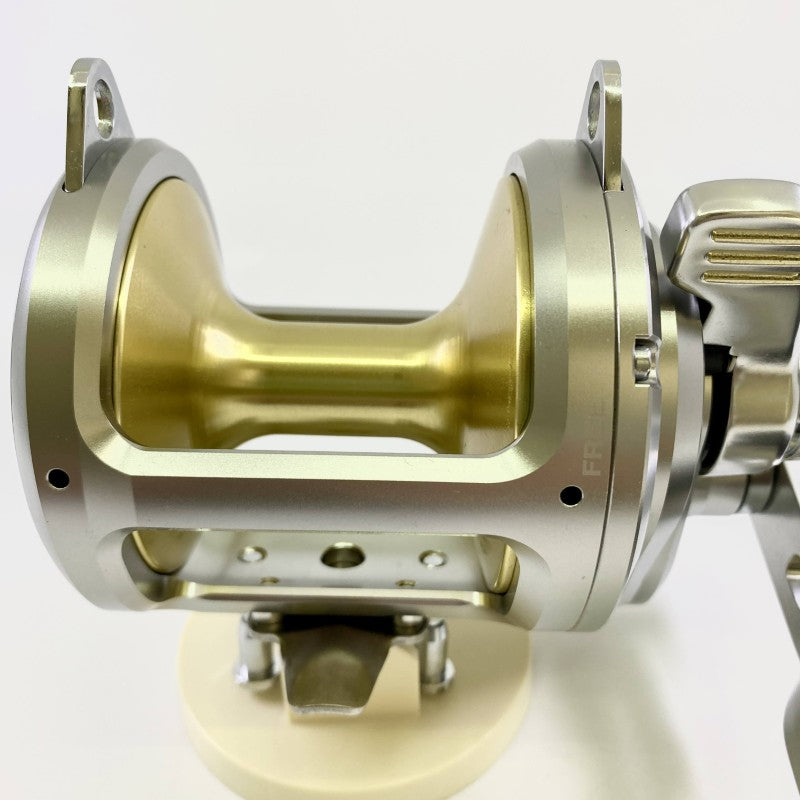 SHIMANO 26 TALICA II 25 RIGHT fishing reel